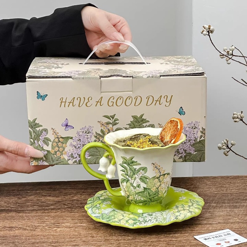 Tea And Coffee Kettle - Zestaw do popołudniowej herbaty z motywem