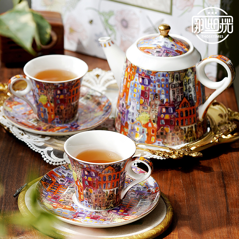 Wykwintny, luksusowy angielski – Coffee Tea English recenzja i cena